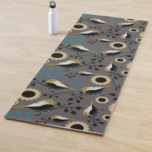 Tapis De Yoga Chickadee Black Capped Oiseaux Berries Fleurs (En situation)