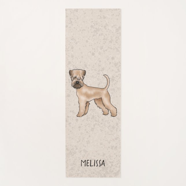 Tapis De Yoga Chien De Terrier Roulé Sur Le Beige Avec Son Nom (Devant)