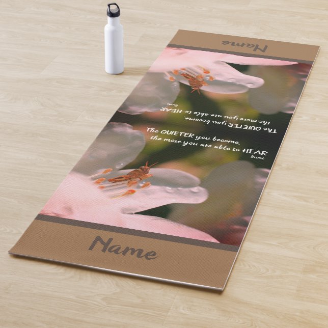 Tapis De Yoga Citation Rumi Inspirationnelle Silence Personnalis (En situation)