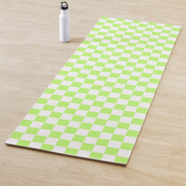 Tapis De Yoga Classic visual lime checkerboard  (En situation)
