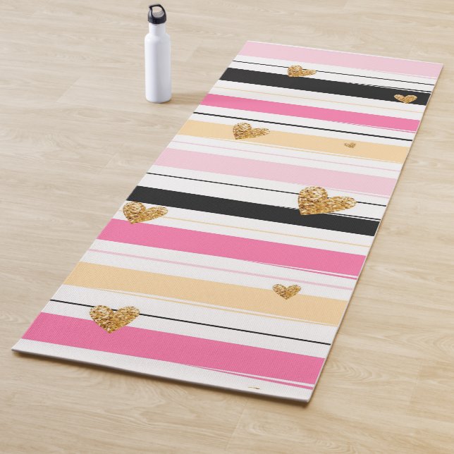 Tapis De Yoga Coeurs et rayures (En situation)