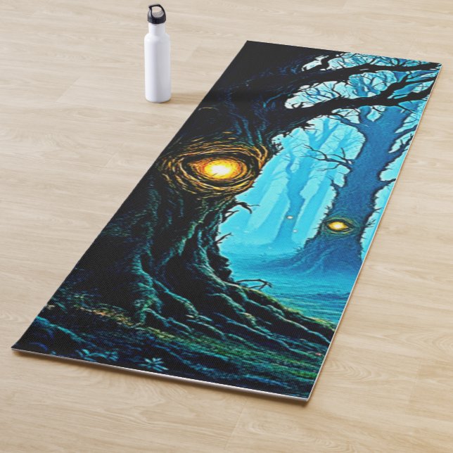 Tapis De Yoga Conception de forêt de l'oeil de fantasy sombre (En situation)