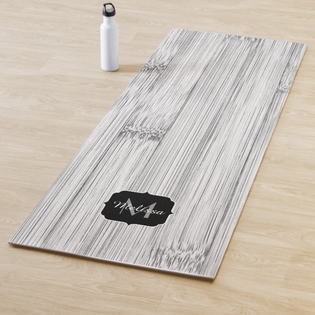 Tapis De Yoga Cool gris imprimé bois de bambou Monogramme (En situation)
