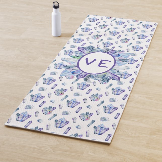 Tapis De Yoga Cristaux en bleu violet et vert (En situation)