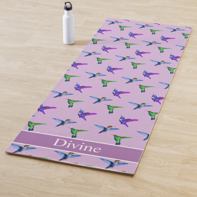 Tapis De Yoga De beaux colibris sur violet (En situation)