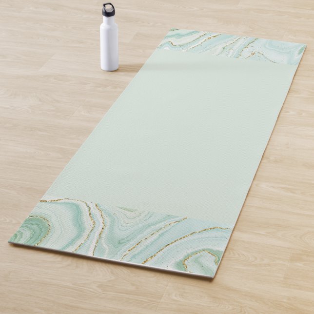 Tapis De Yoga design élégant en marbre liquide peint à la main a (En situation)
