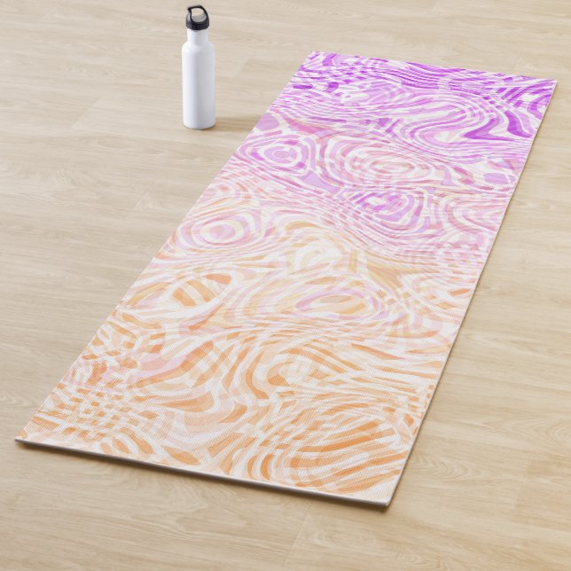 Tapis De Yoga Drapeau de la fierté Trixic Abstrait Bohème Squigg (En situation)