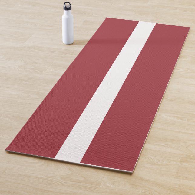 Tapis De Yoga Drapeau de la Lettonie (En situation)