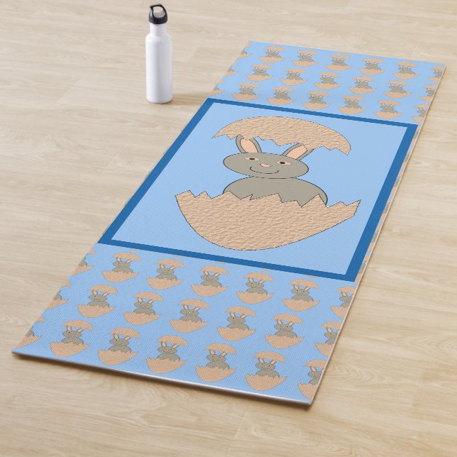 Tapis De Yoga Écouter du lapin de l'Oeuf Étrange (En situation)