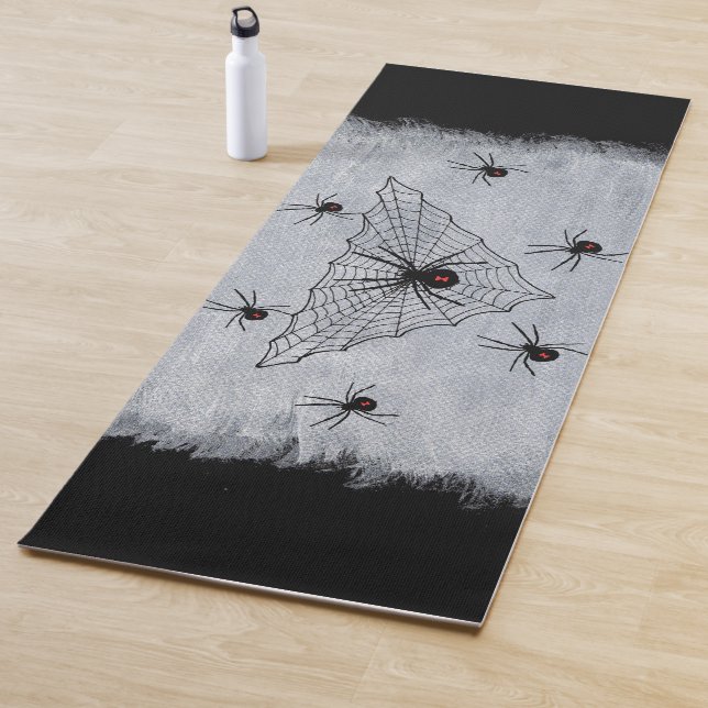 Tapis De Yoga Éffrayante Spiderweb Black Widow Spider sur Black  (En situation)