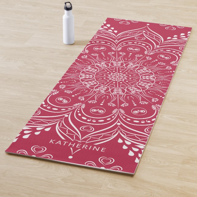 Tapis De Yoga Élégant Monogramme Boho Mandala Magenta (En situation)