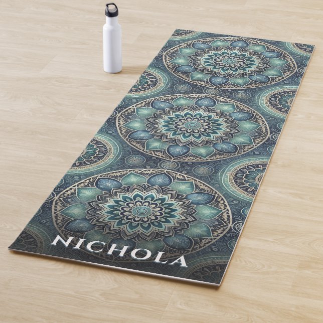 Tapis De Yoga Elégant Motif bleu mandala personnalisé (En situation)