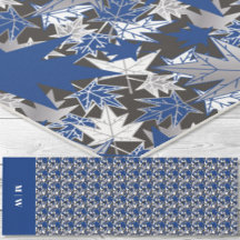 Feuilles d'érable bleu sur un Arrière - plan de ch