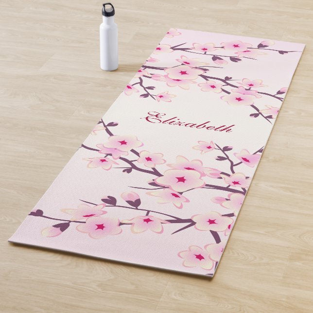 Tapis De Yoga Fleur de cerisier rose Monogramme Yoga Mat (En situation)