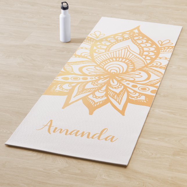 Tapis De Yoga Fleur de Lotus d'Or Personnalisé Mandala Blanc (En situation)