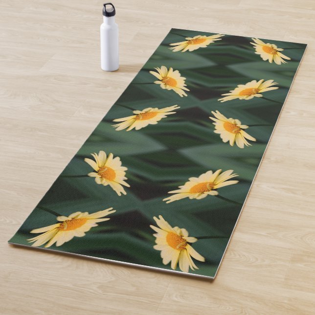 Tapis De Yoga Fleur de marguerite jaune gros Abstrait (En situation)