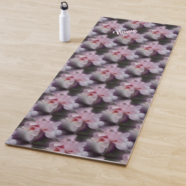 Tapis De Yoga Fleur d'Iris rose Art Personnalisé (En situation)