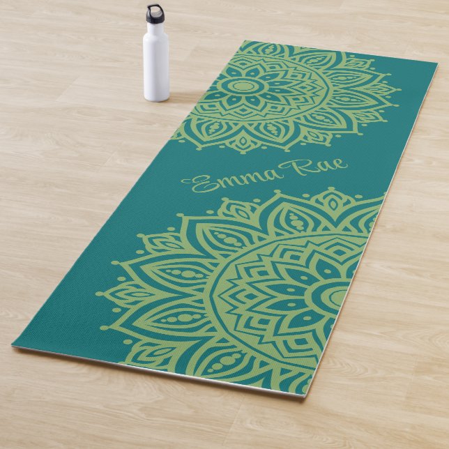 Tapis De Yoga Fleur Mandala bleu turquoise et vert mer (En situation)