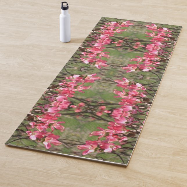 Tapis De Yoga Fleurs de Dogwood rose Peinture Abstraite (En situation)