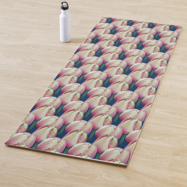 Tapis De Yoga Fleurs de tulipes roses (En situation)