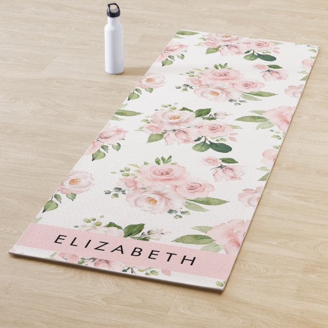 Tapis De Yoga Fleurs roses, Roses, Fleurs Aquarelles, Votre Nom (En situation)