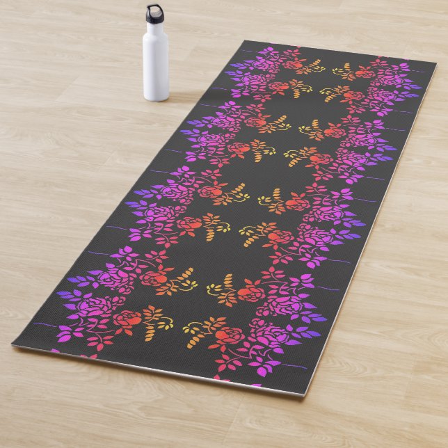 Tapis De Yoga Fleurs Roses tendues Couleurs Abstraites (En situation)