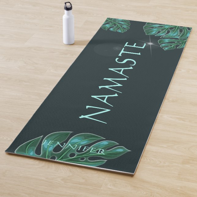 Tapis De Yoga Foliage tropical moderne d'Emeraude foncé (En situation)