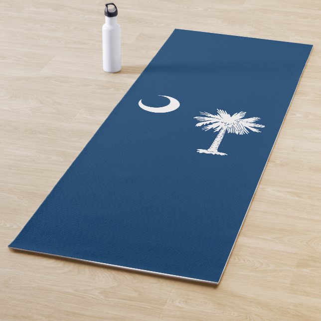 Tapis De Yoga Graphique du drapeau de l'État de Caroline du Sud  (En situation)