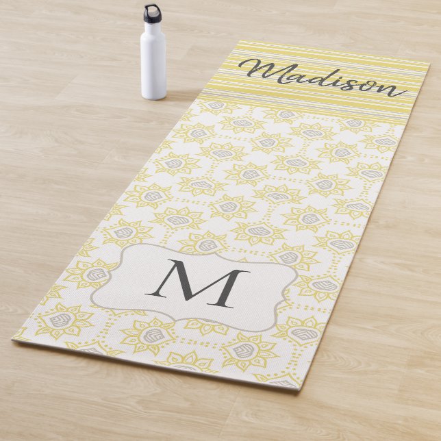 Tapis De Yoga Gris Jaune Gris Gris Abee Monogramme Yoga Mat (En situation)