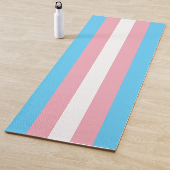 Tapis De Yoga Indicateur de fierté transgenre (En situation)