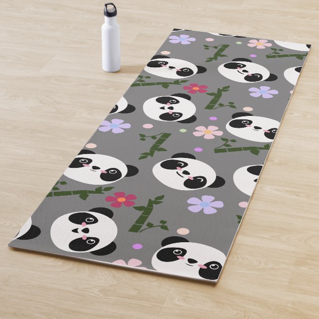Tapis De Yoga Kawaii Pandas sur Grey (En situation)