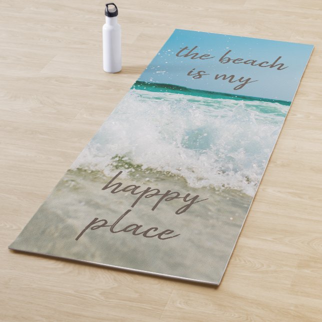Tapis De Yoga La plage est mon endroit heureux (En situation)