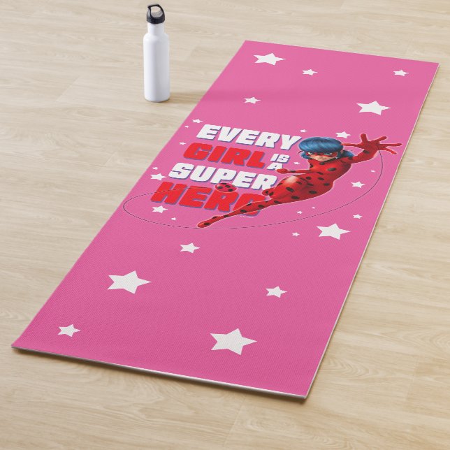 Tapis De Yoga Ladybug Every Girl est un super héros (En situation)