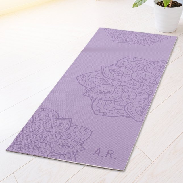 Tapis De Yoga Lavender Purple Decorative Mandala With Initials (Créateur téléchargé)
