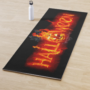 Tapis De Yoga Le lettrage massif enflammé d'Halloween de Slipper