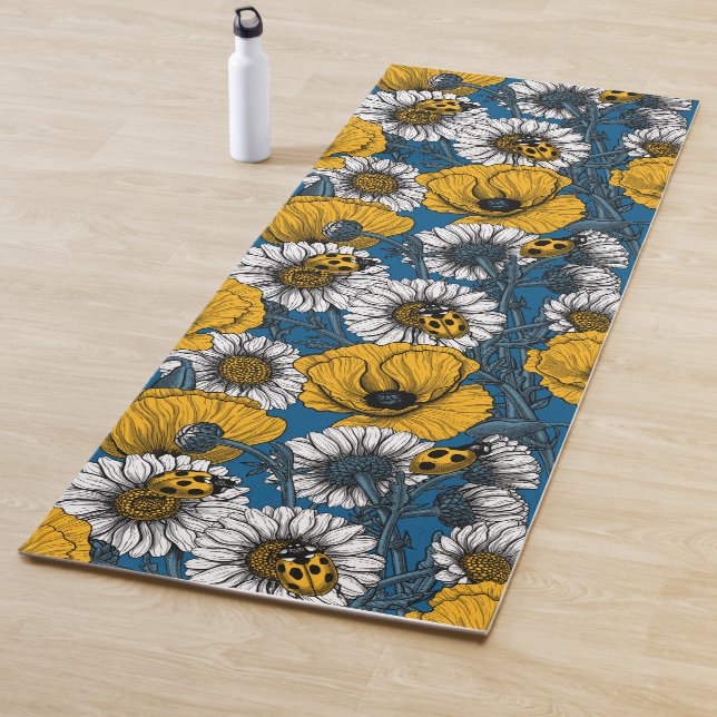 Tapis De Yoga Le pré en jaune et bleu (En situation)