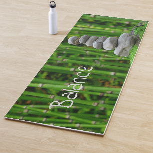 Tapis De Yoga Les pierres vertes de la forêt de Bambou en équili