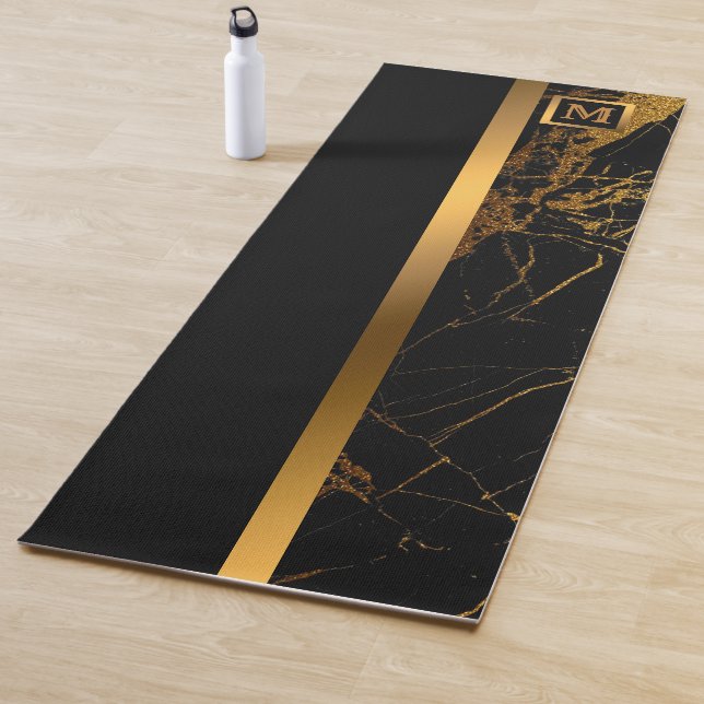 Tapis De Yoga Luxe Elégant Marbre Noir Or Moderne (En situation)