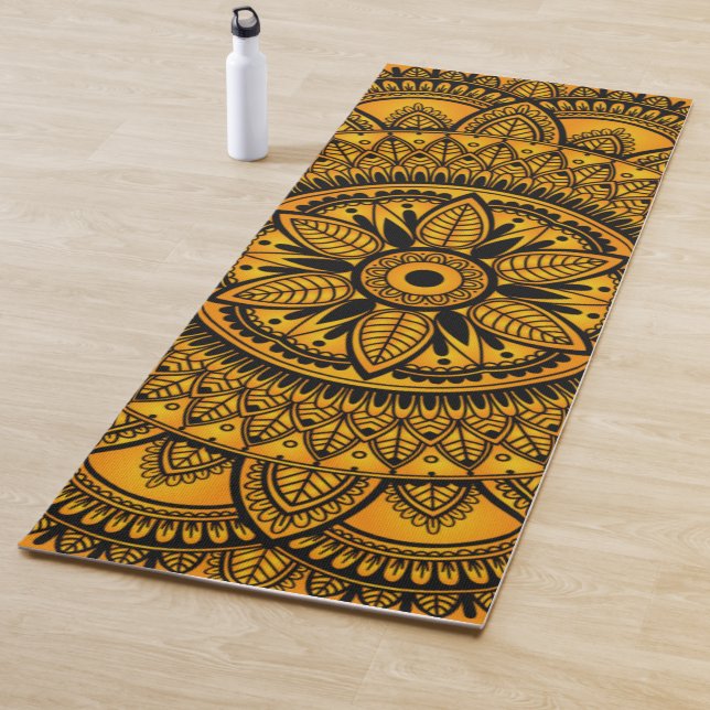 Tapis De Yoga Mandala ambre ethnique 2 (En situation)