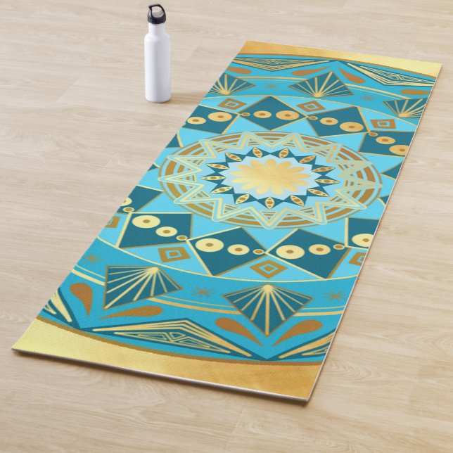 Tapis de Yoga Mandala Noir sur Fond Doré Doux (En situation)