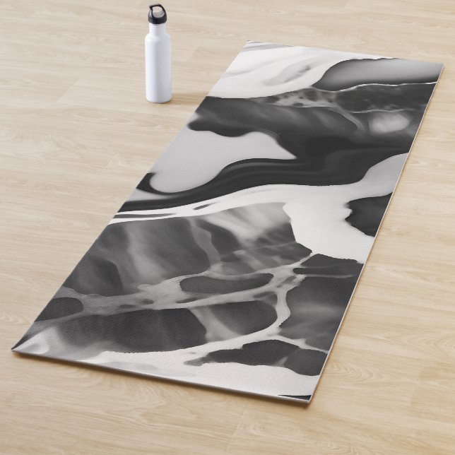 Tapis De Yoga Marbre noir et blanc tendance (En situation)