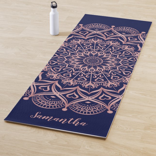 Tapis De Yoga Marine bleu et Rose or Mandala Personnalisé (En situation)