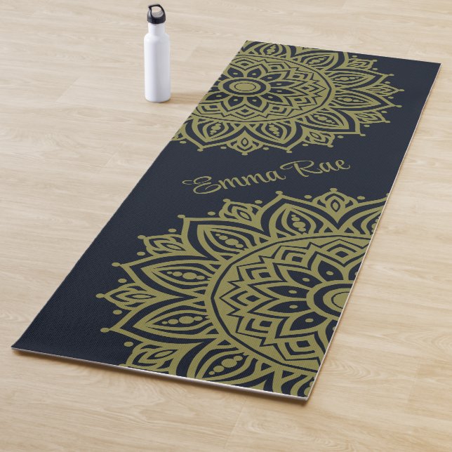 Tapis De Yoga Marine Blue & Olive Green Mandala (En situation)