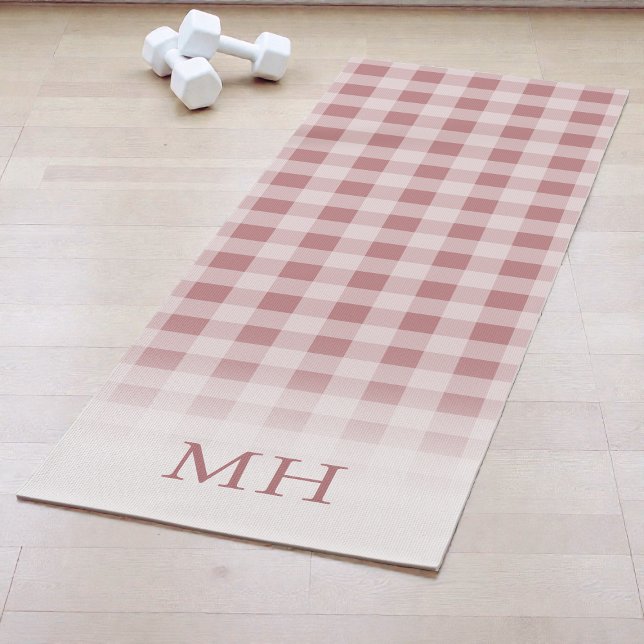 Tapis De Yoga Monogramme à motif gingham minimal rose moderne (Modern Pink Minimal Gingham Pattern Monogram Yoga Mat)