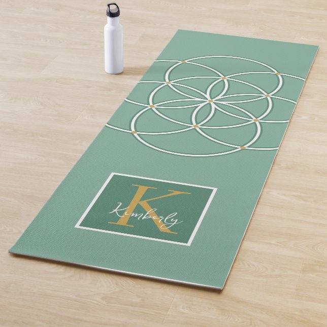 Tapis De Yoga Monogramme Graine de Vie Or Vert Blanc (En situation)