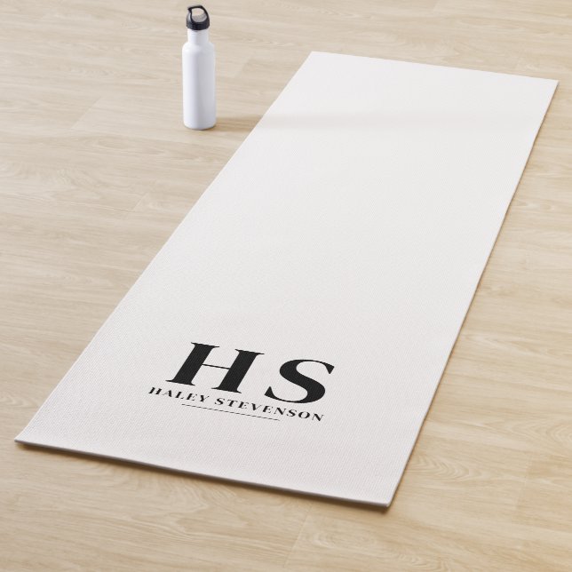 Tapis De Yoga Monogramme Personnel Blanc & Noir Script Minimalis (En situation)