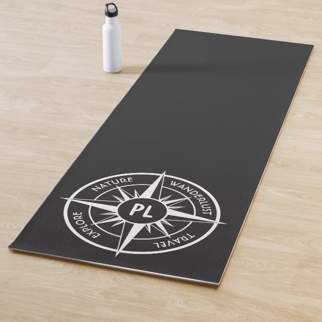 Tapis De Yoga Monographie d'emblème de compas noir et blanc (En situation)
