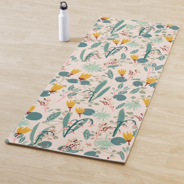 Tapis De Yoga Motif de fleurs de feuilles de jardins printaniers (En situation)