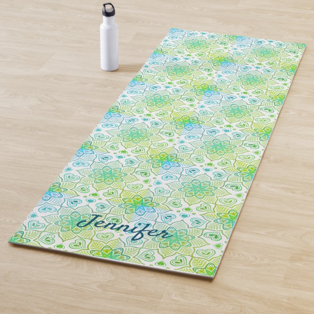 Tapis De Yoga Motif de Mandala Floral vert sur Arrière - plan bl (En situation)