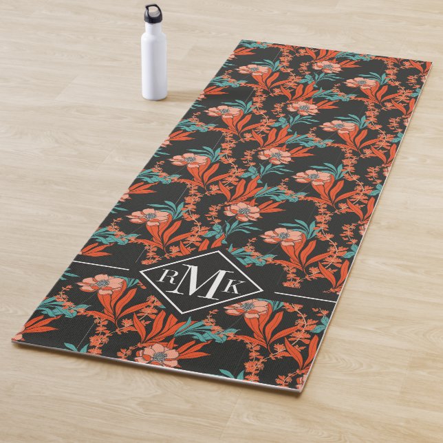 Tapis De Yoga Motif floral d'abrégé sur orange du monogramme | (En situation)